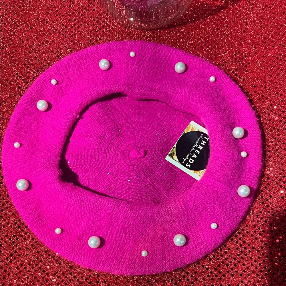 Pink‎ Pearl-Embellished Beret